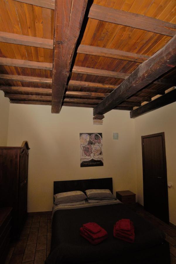 Via Della Posterna Apartment Spoleto Bagian luar foto