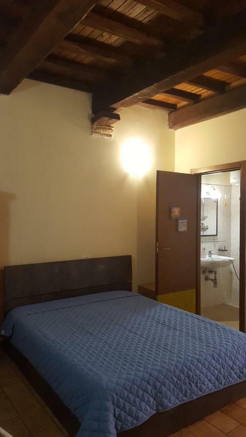 Via Della Posterna Apartment Spoleto Bagian luar foto