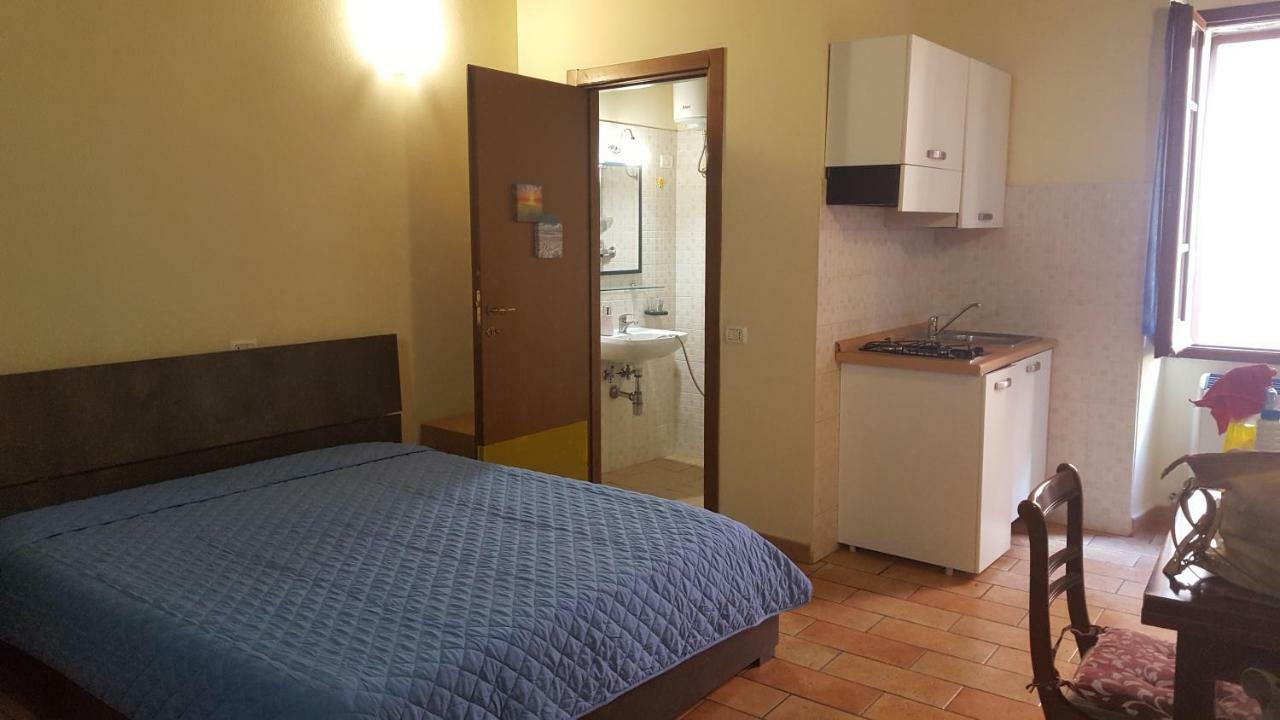 Via Della Posterna Apartment Spoleto Bagian luar foto