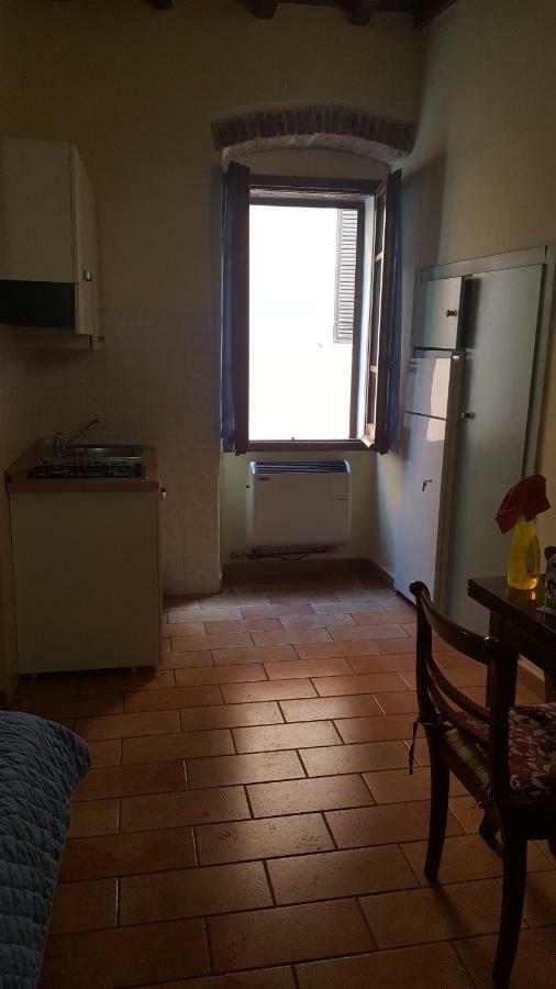 Via Della Posterna Apartment Spoleto Bagian luar foto