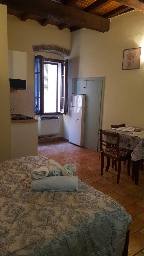 Via Della Posterna Apartment Spoleto Bagian luar foto
